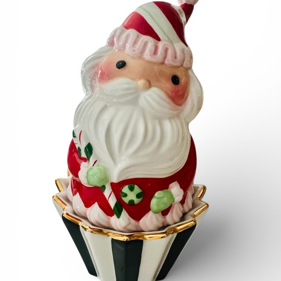 Mackenzie Childs Bake Shop Santa & Snowman Cupcake Boxes Set of 2 - Picture 3 of 7